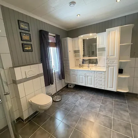 Myranhaugen, House In Reine Σπίτι διακοπών Moskenes