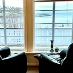 Myranhuset - Amazing View 모스케네스